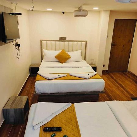 Hotel Pride Suites - Kurla West Bombaj Exteriér fotografie