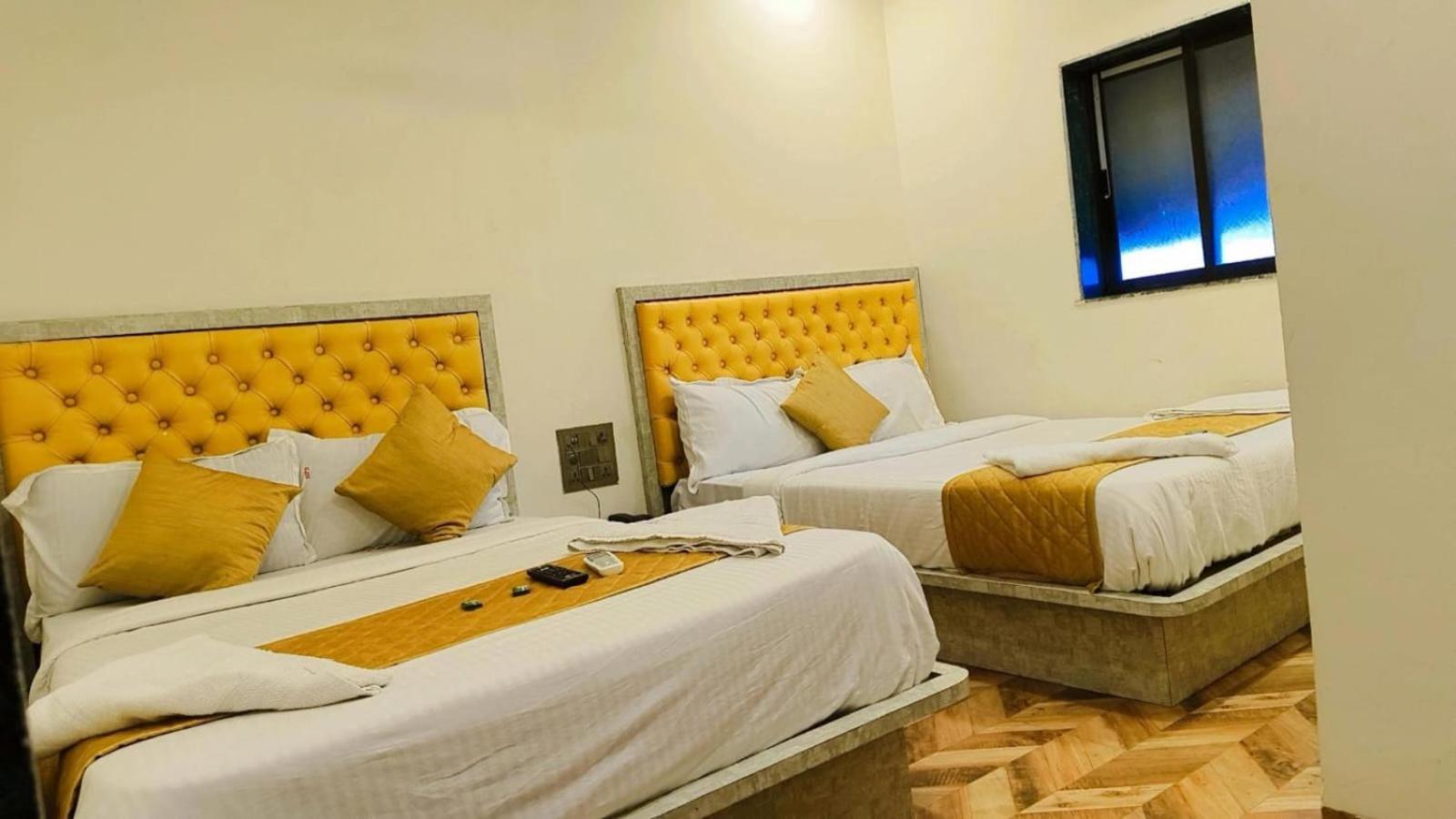 Hotel Pride Suites - Kurla West Bombaj Exteriér fotografie