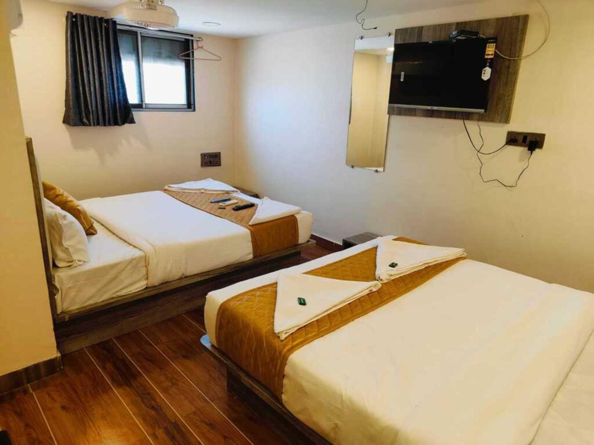Hotel Pride Suites - Kurla West Bombaj Exteriér fotografie