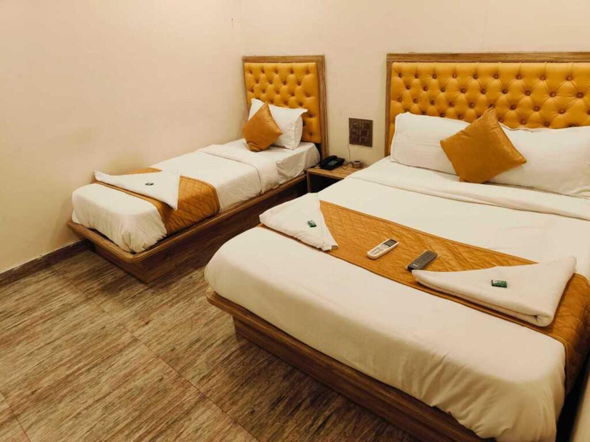 Hotel Pride Suites - Kurla West Bombaj Exteriér fotografie