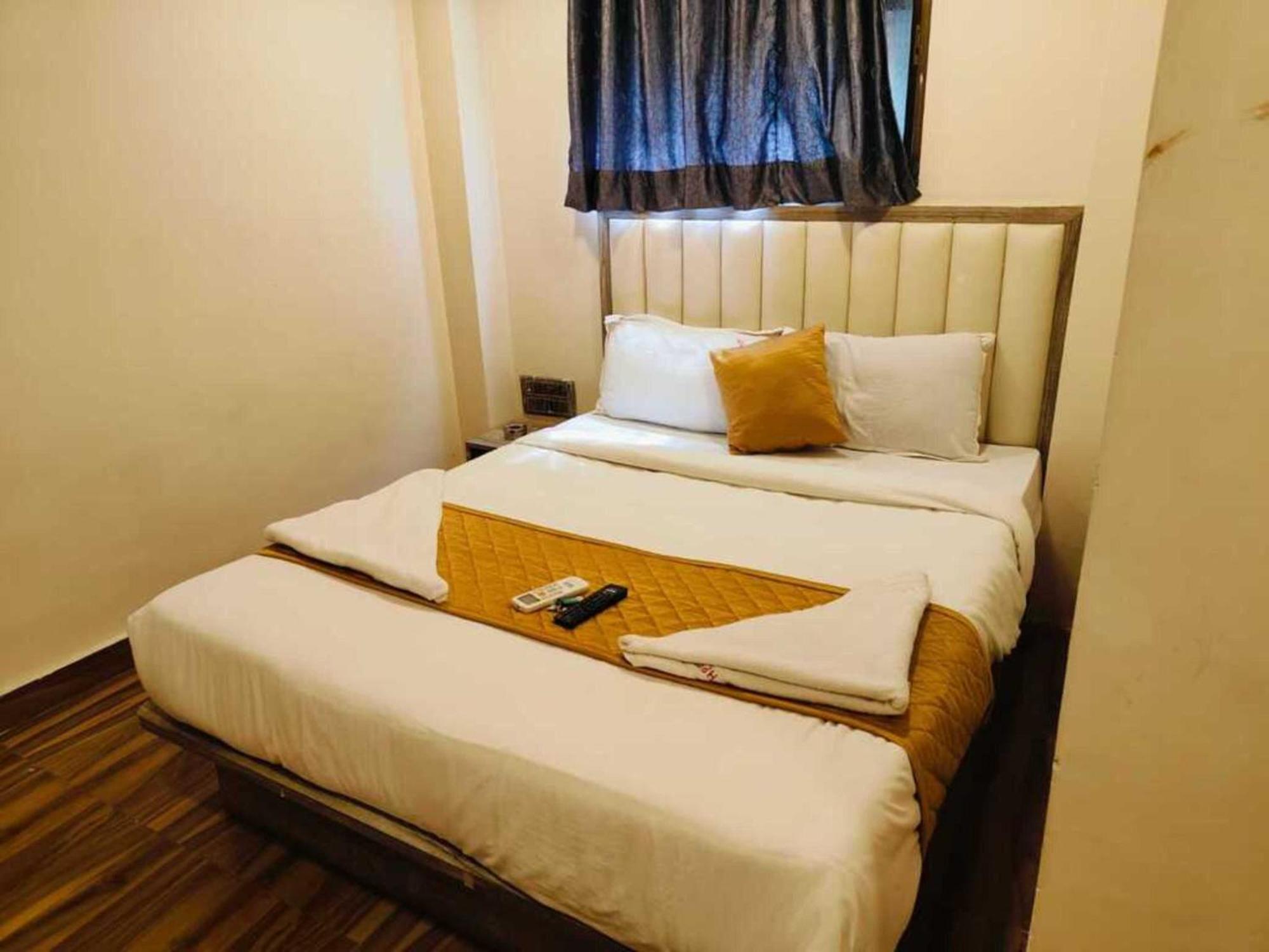 Hotel Pride Suites - Kurla West Bombaj Exteriér fotografie